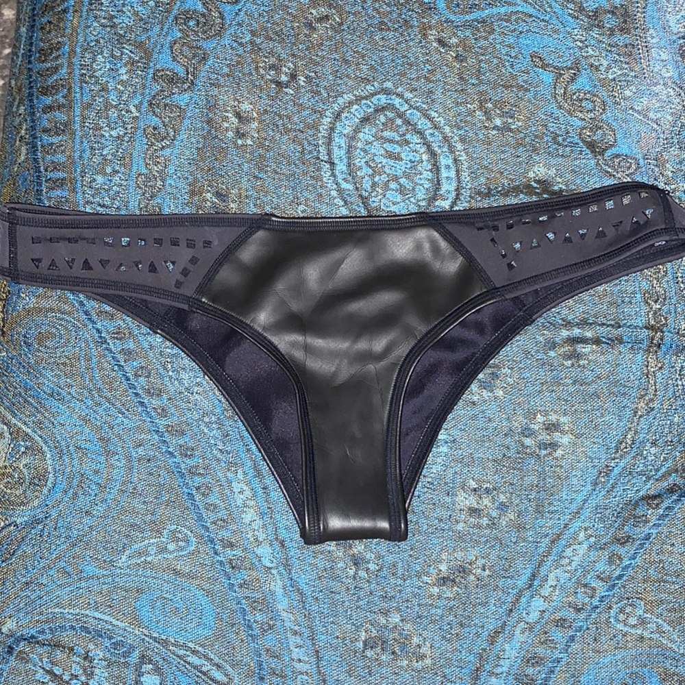 Rip curl black bikini bottoms